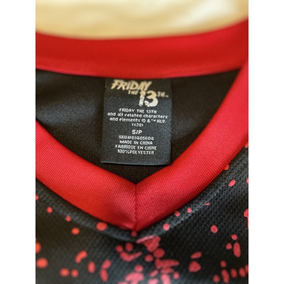 Friday The 13th Jason Voorhees Hockey Jersey Men's‎ S/P Black Red Horror Patch - Picture 3 of 10